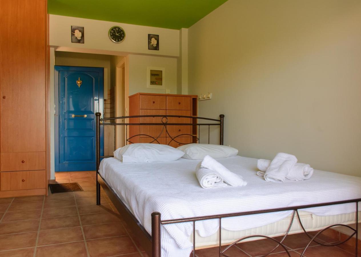 Marys House Apartment Porto Heli Exterior photo