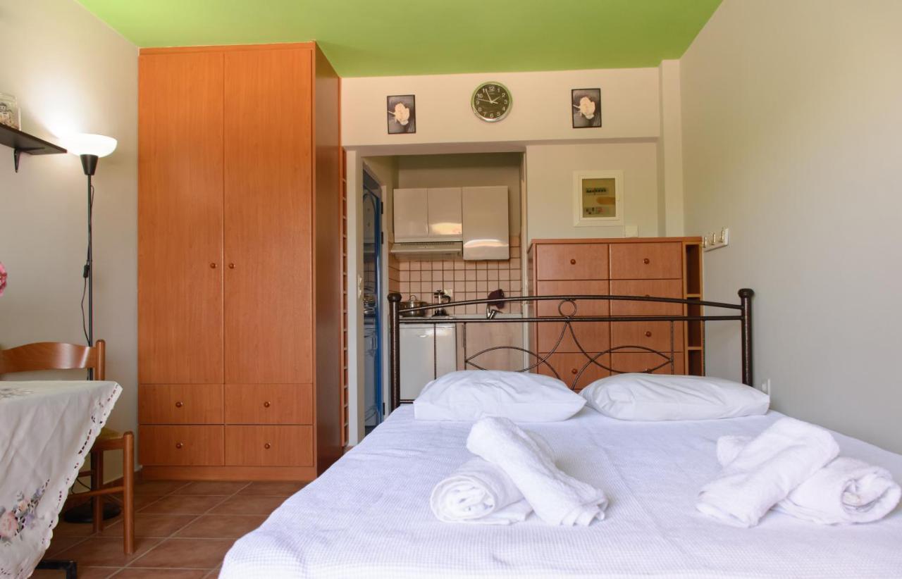 Marys House Apartment Porto Heli Exterior photo